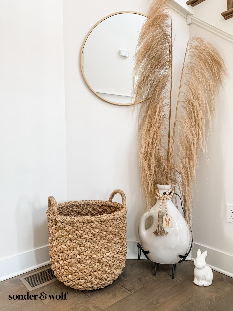 Bunny Wood Bead Garland with Jute Tassel